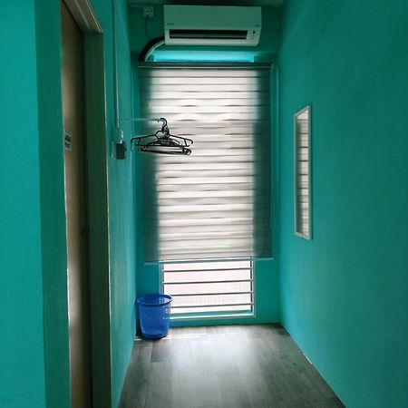 World Kids Fantasy Hotel Lumut Exterior foto