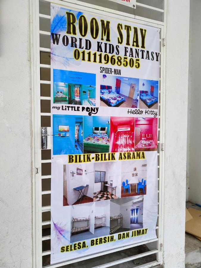 World Kids Fantasy Hotel Lumut Exterior foto