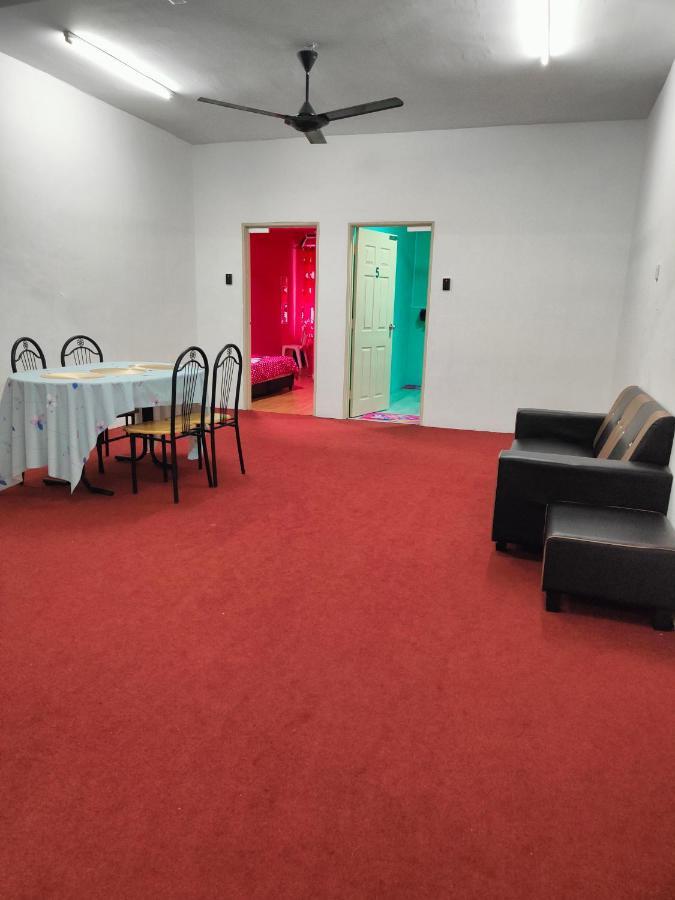 World Kids Fantasy Hotel Lumut Exterior foto